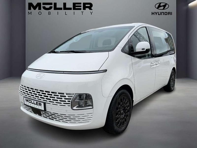 Weiß Gebraucht 2024 Hyundai Staria Trend Van | 43.333 € - Bild 1/4