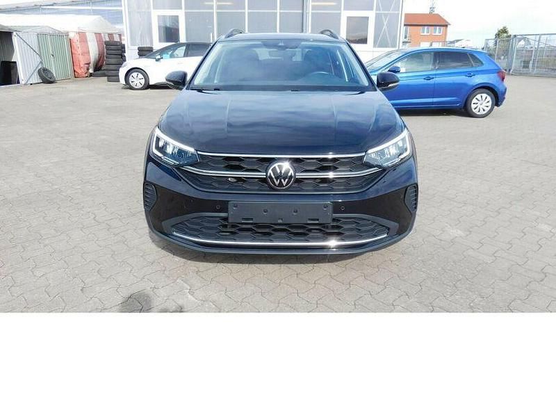 Gebraucht VW Taigo Life 95 PS (69 kW) 2022 Deepblackperleffektmet (schwarz)schwarz SUV