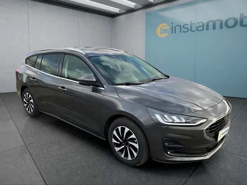 Gebraucht Ford Focus 125 PS (91 kW) 2025 Grau Kombi