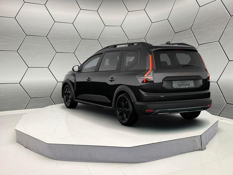 Neu Dacia Jogger Extreme 110 PS (80 kW) 2025 Beige Van / Kleinbus