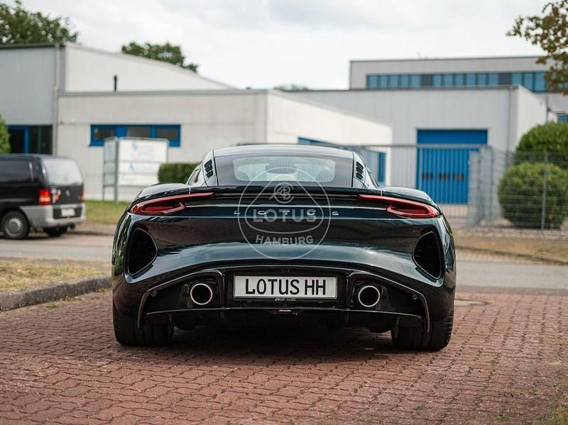 Gebraucht Lotus Emira 405 PS (297 kW) 2025 Dark verdant green Coupé