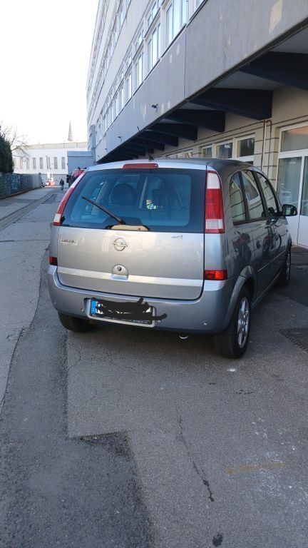 Silber Gebraucht 2005 Opel Meriva Van / Kleinbus | 1.300 € (Guter Preis) - Bild 1/4