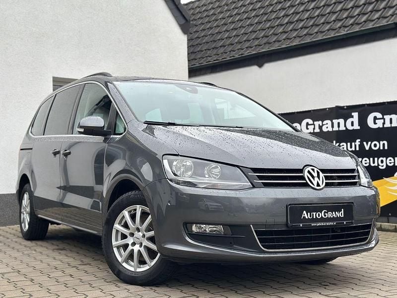 Gebraucht VW Sharan Comfortline 116 PS (85 kW) 2012 Grau Van / Kleinbus