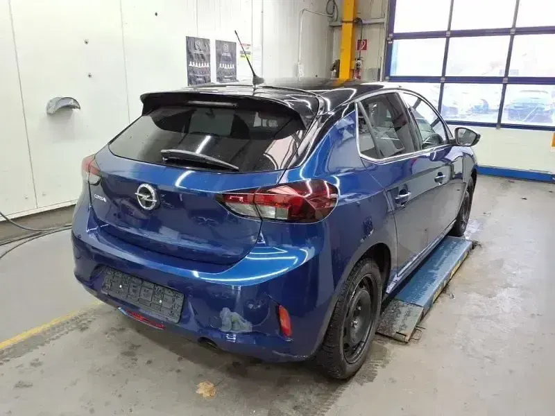Usata Opel Corsa Elegance 101 CV (74 kW) 2021 Blu Utilitaria