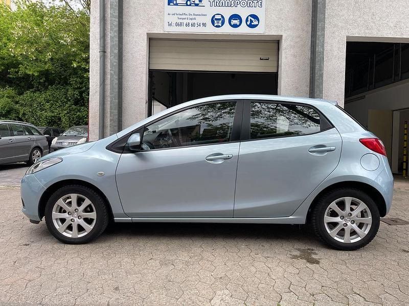 Blau Gebraucht 2007 Mazda 2 Independence Limousine | 3.800 € (Fairer Preis) - Bild 1/4