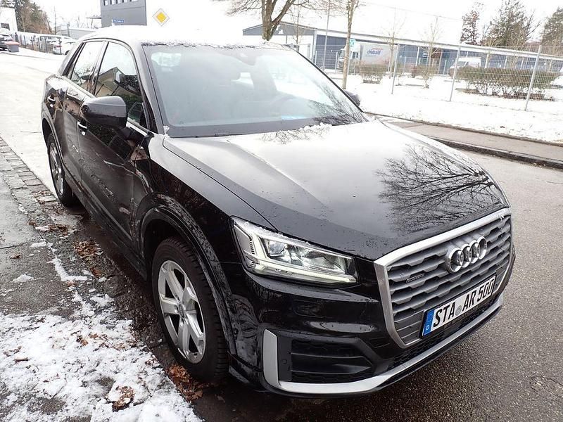Second-hand Audi Q2 S-Line 190 CP (139 kW) 2017 Negru SUV
