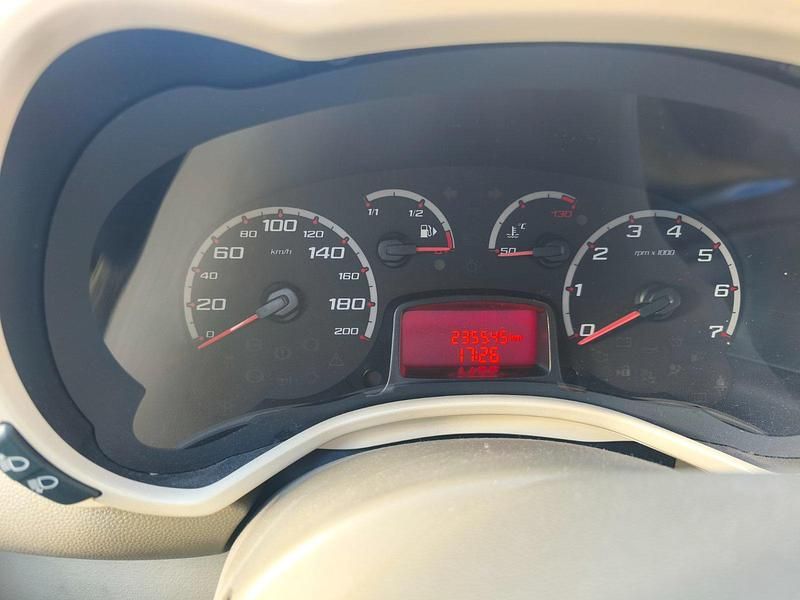 Gebraucht Ford Ka 75 PS (55 kW) 2010 Kleinwagen