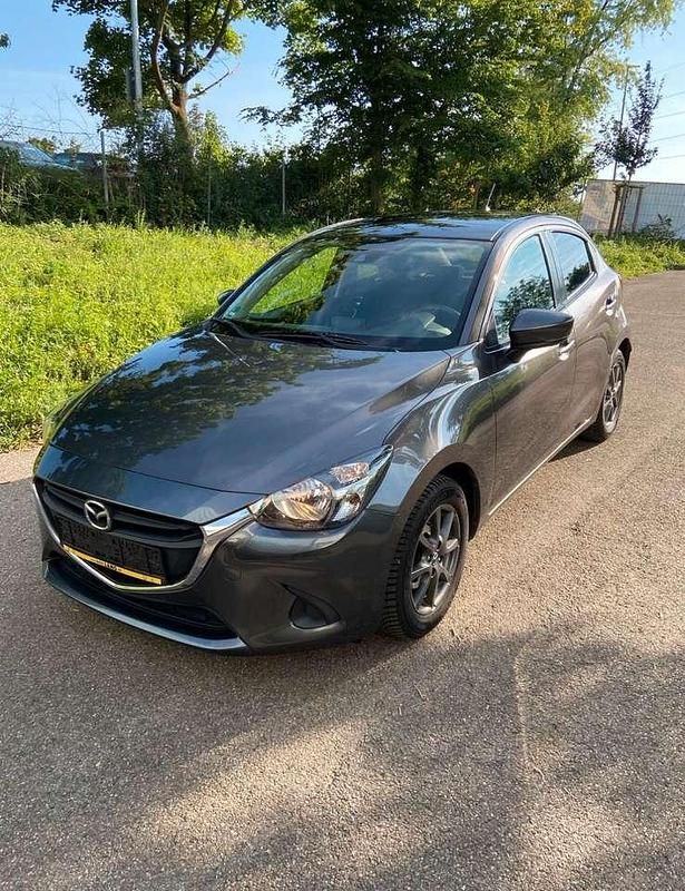 Gebraucht Mazda 2 Signature 75 PS (55 kW) 2018 Grau Kleinwagen