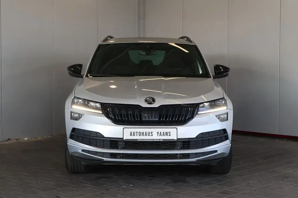 Gebraucht Skoda Karoq SportLine 190 PS (139 kW) 2020 Silber SUV