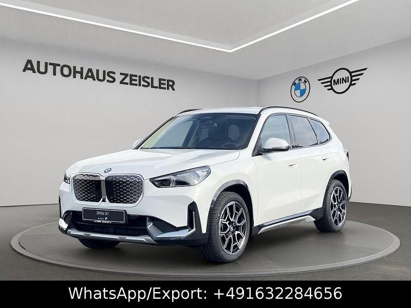 Alpinweiss uni Gebraucht 2025 BMW iX1 xLine SUV | 48.750 € (Etwas zu teuer) - Bild 1/4