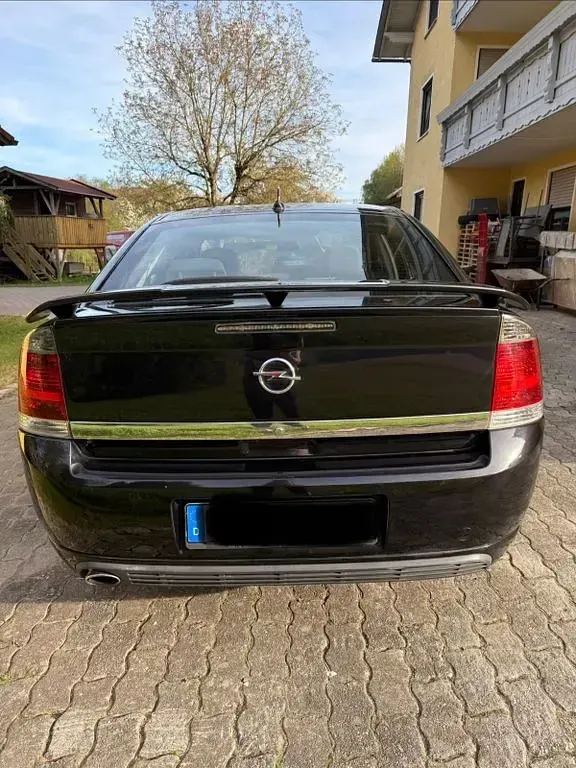 Gebraucht Opel Vectra 150 PS (110 kW) 2004 Schwarz Limousine