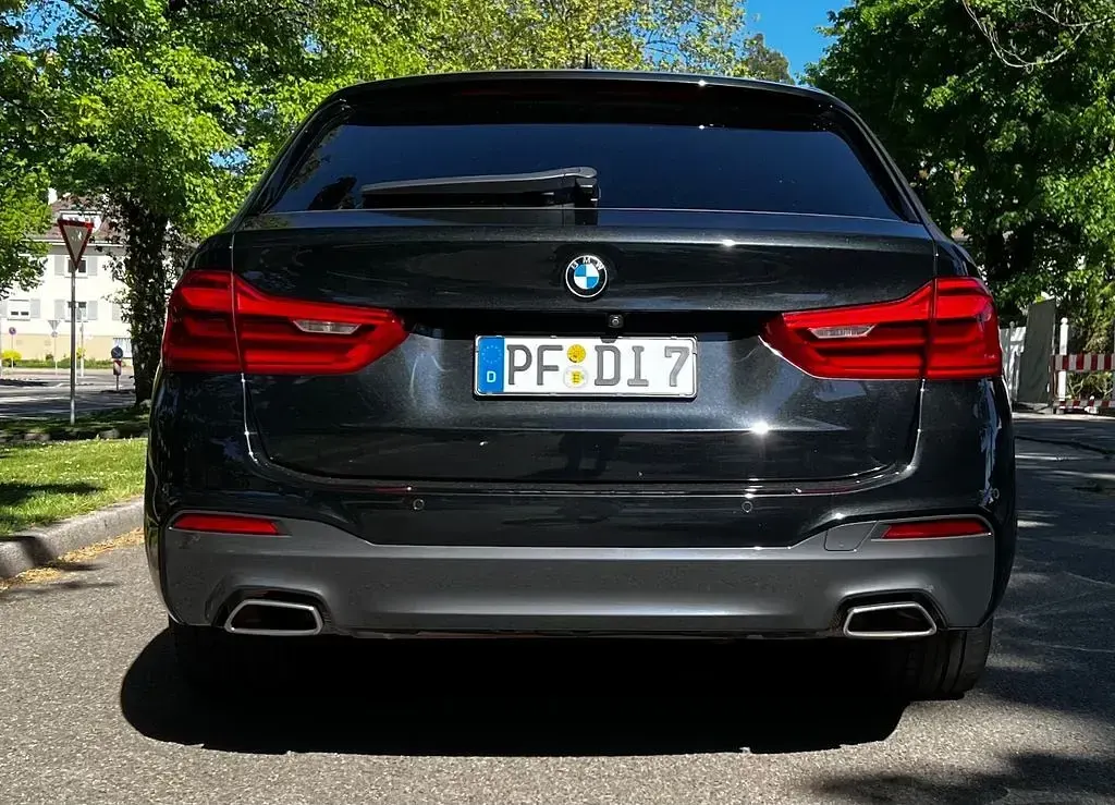 Gebraucht BMW 540 M Sport 340 PS (250 kW) 2019 Schwarz Limousine