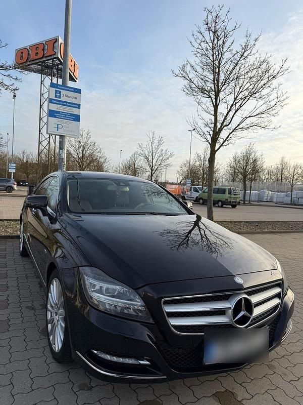 Gebraucht Mercedes CLS350 265 PS (194 kW) 2011 Schwarz Limousine