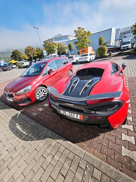 Gebraucht BMW 218 Gran Tourer Advantage 150 PS (110 kW) 2018 Rot Van / Kleinbus