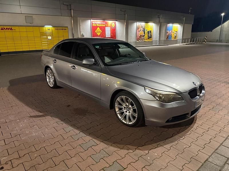 Gebraucht BMW 525 192 PS (141 kW) 2005 Grau Limousine