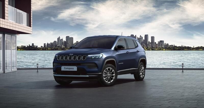 Blau Gebraucht 2025 Jeep Compass Altitude SUV | 32.829 € (Guter Preis) - Bild 1/4