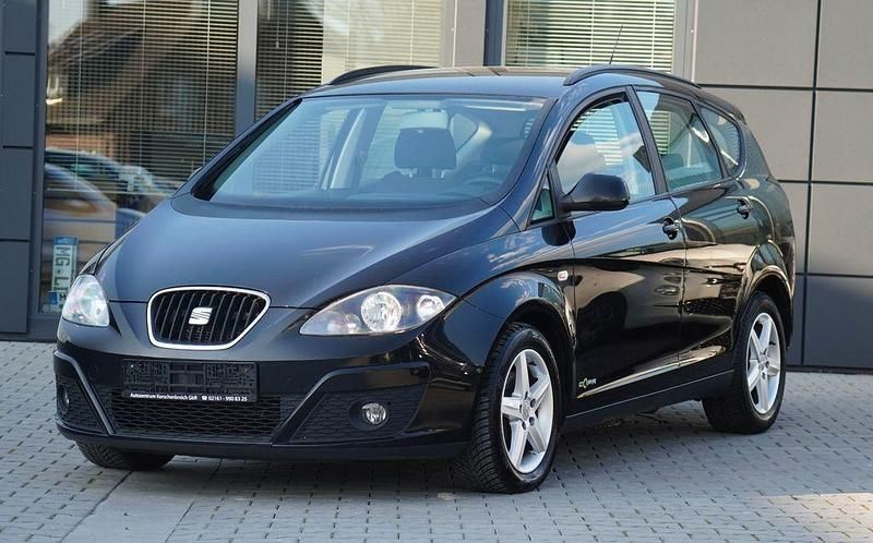 Schwarz Gebraucht 2013 Seat Altea XL Copa Van / Kleinbus | 5.250 € (Fairer Preis) - Bild 1/4