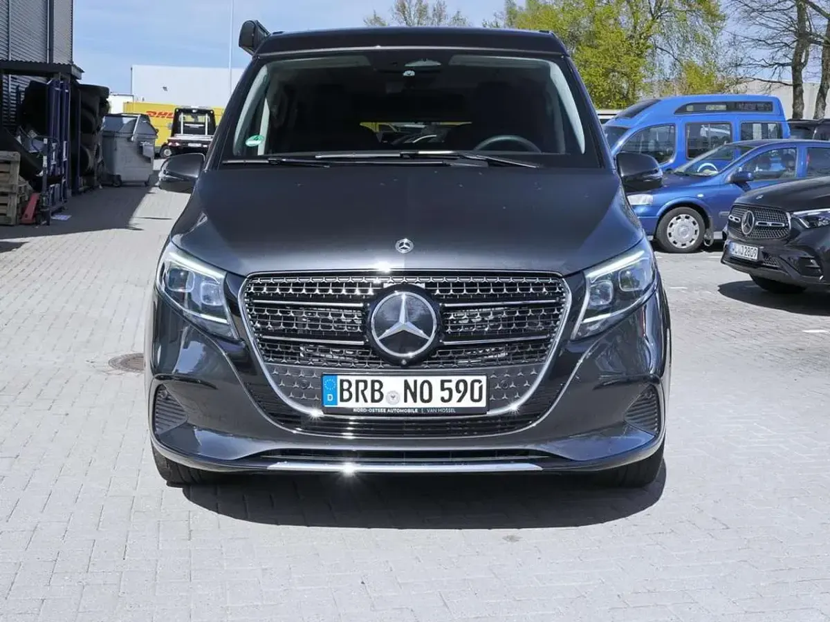 Gebraucht Mercedes V300 Marco Polo 237 PS (174 kW) 2026 Graphitgrau metallic Van / Kleinbus