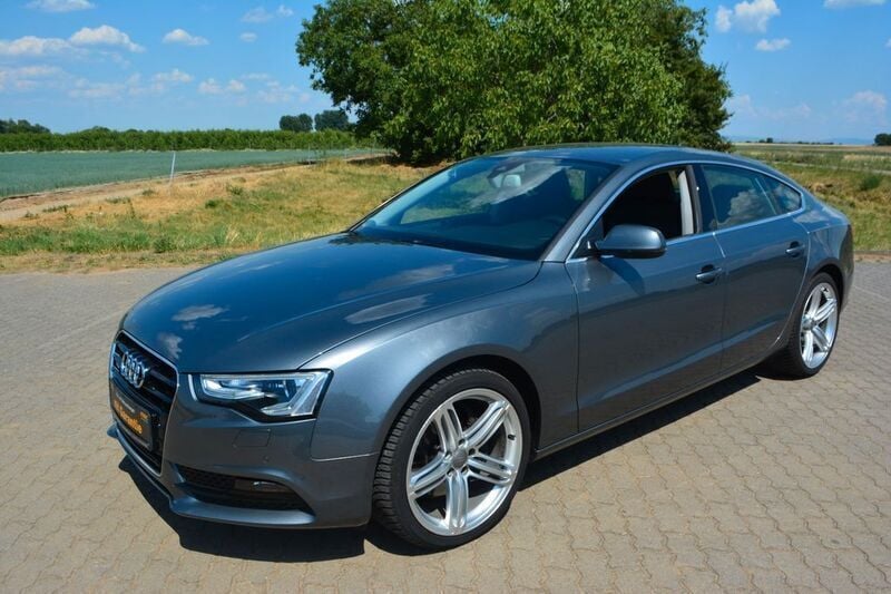 Grau Gebraucht 2013 Audi A5 Sportback Advanced Limousine | 13.950 € (Superpreis) - Bild 1/4