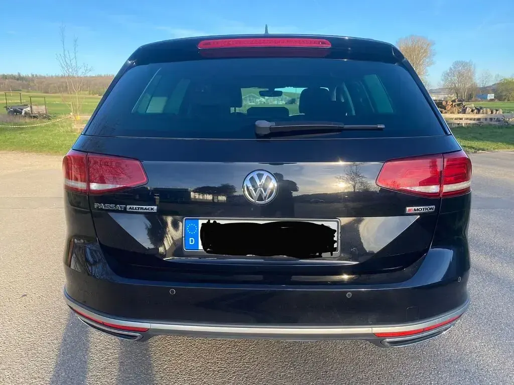 Gebraucht VW Passat Alltrack 190 PS (139 kW) 2018 Schwarz Kombi