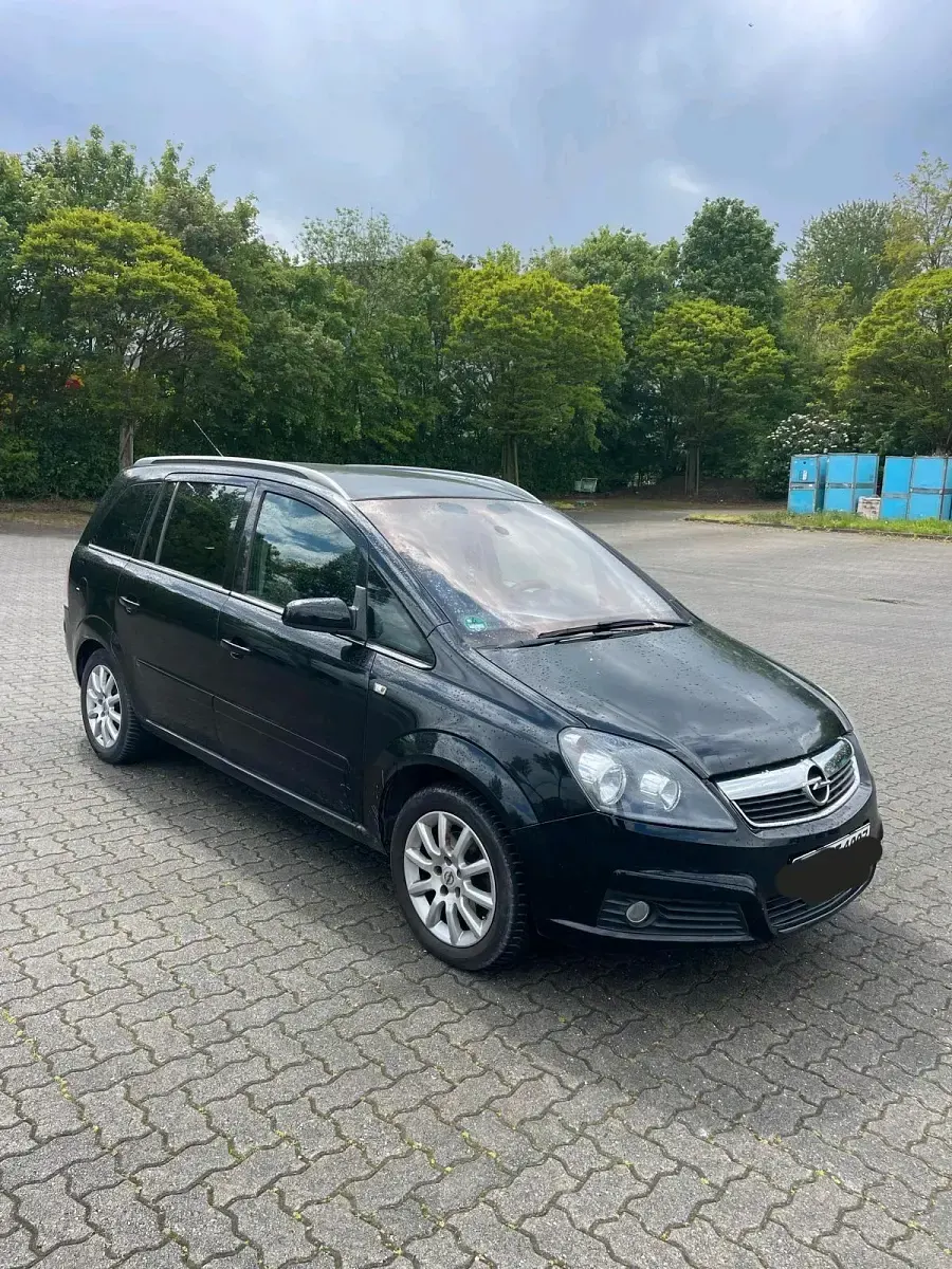 Gebraucht Opel Zafira 105 PS (77 kW) 2006 Schwarz Van / Kleinbus