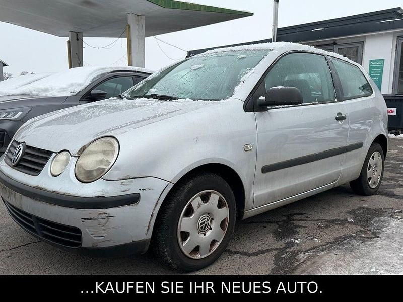 Silber Gebraucht 2004 VW Polo Basis Kleinwagen | 1.990 € (Fairer Preis) - Bild 1/4