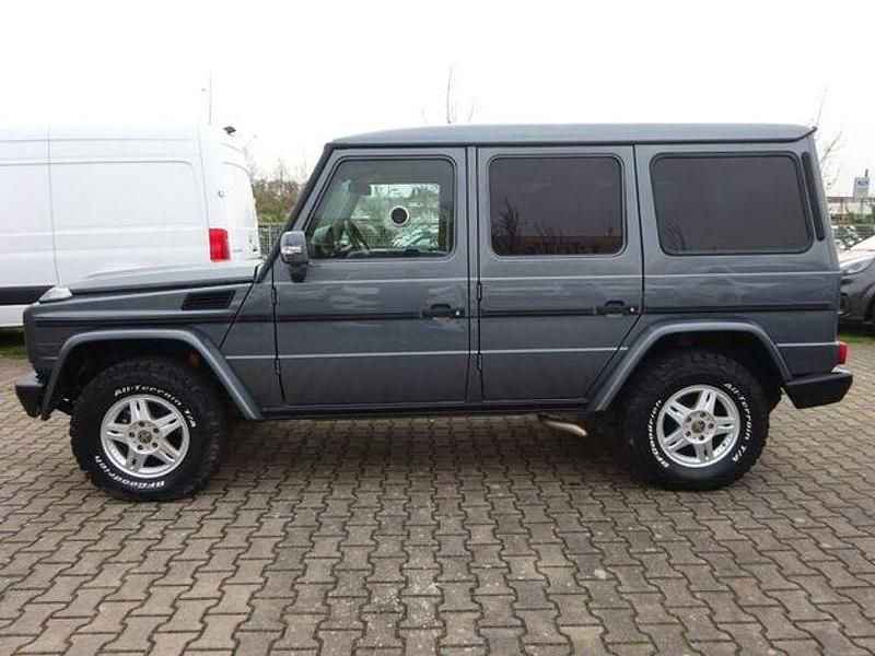 Gebraucht Mercedes G350 224 PS (164 kW) 2011 Grau SUV