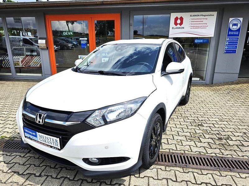 Weiß Gebraucht 2016 Honda HR-V SUV | 11.890 € (Fairer Preis) - Bild 1/4