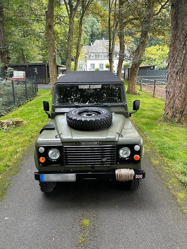 Occasion Land Rover Defender 70 ch (51 kW) 1986 Vert SUV