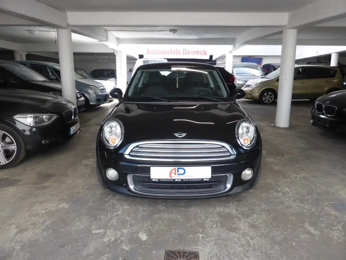 Gebraucht Mini ONE 95 PS (69 kW) 2009 Schwarz Kleinwagen