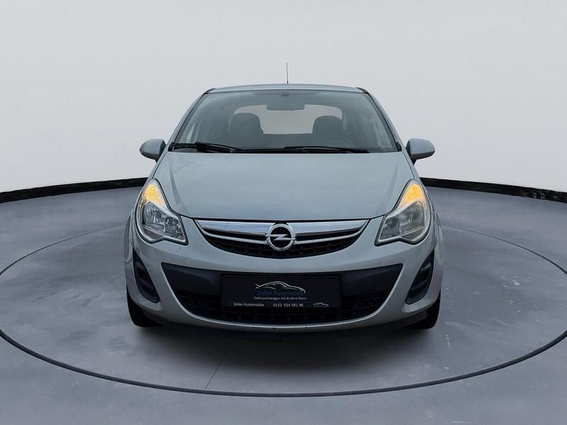 Gebraucht Opel Corsa Selection 69 PS (50 kW) 2012 Argon silber/ice silver (m2) Kombi