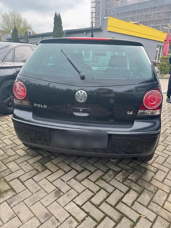 Gebraucht VW Polo 75 PS (55 kW) 2006 Schwarz Kleinwagen