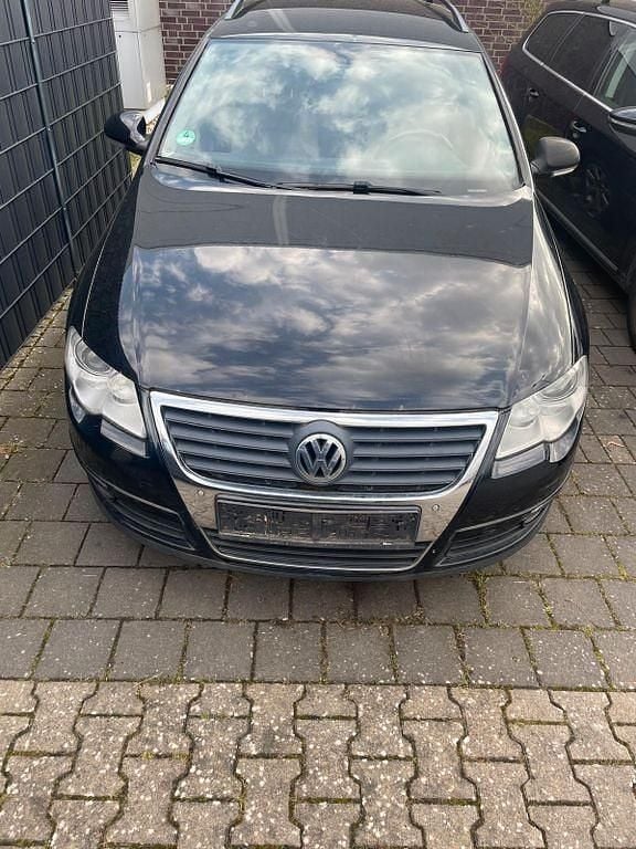 Gebraucht VW Passat Highline 140 PS (102 kW) 2005 Schwarz Kombi