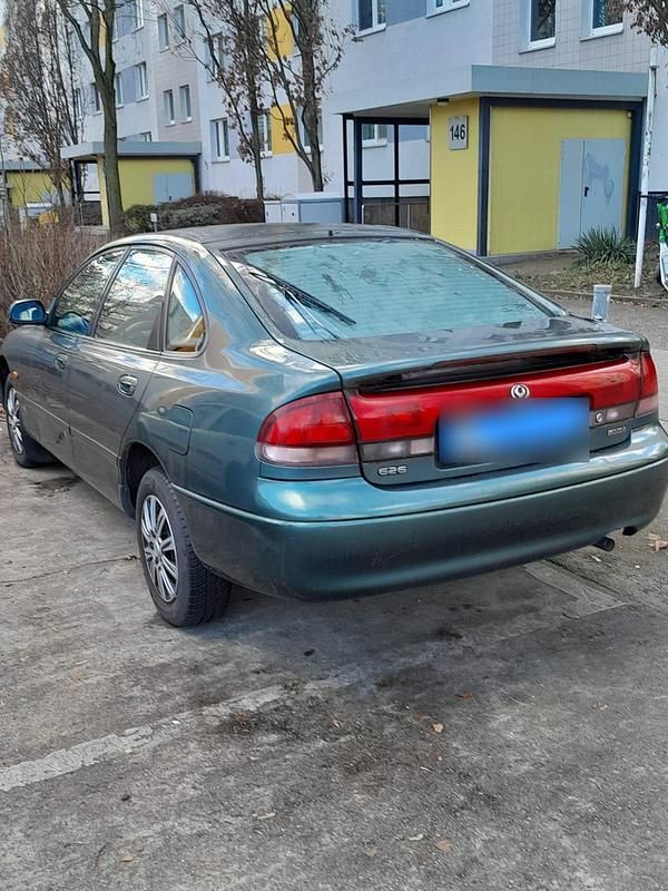 Gebraucht Mazda 626 90 PS (66 kW) 1997 Grün Limousine