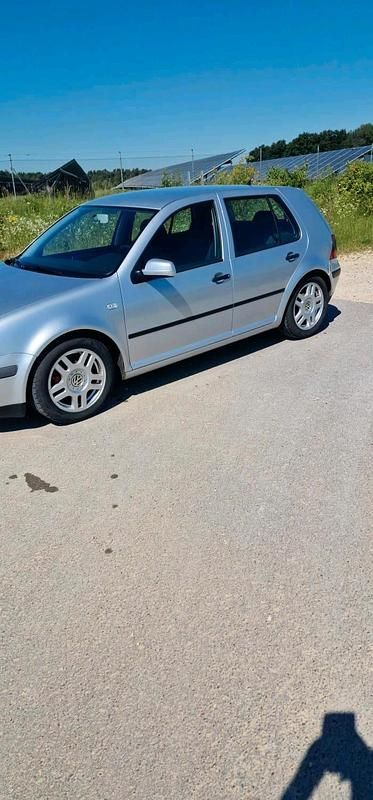 Gebraucht VW Golf IV 75 PS (55 kW) 2001 Silber Limousine