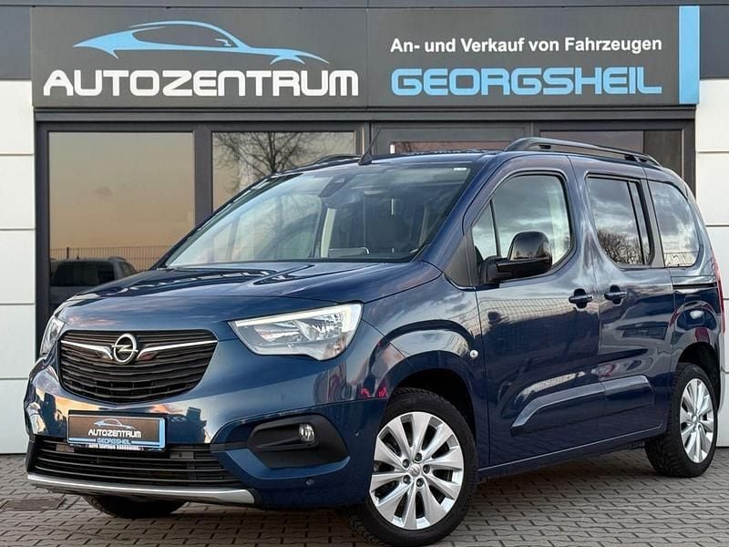 Night blue Gebraucht 2023 Opel Combo Life SUV | 17.900 € (Guter Preis) - Bild 1/4