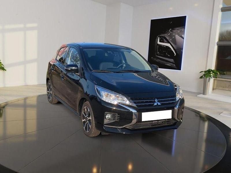 Gebraucht Mitsubishi Space Star Top 71 PS (52 kW) 2023 Magicschwarz (x08) Kleinwagen