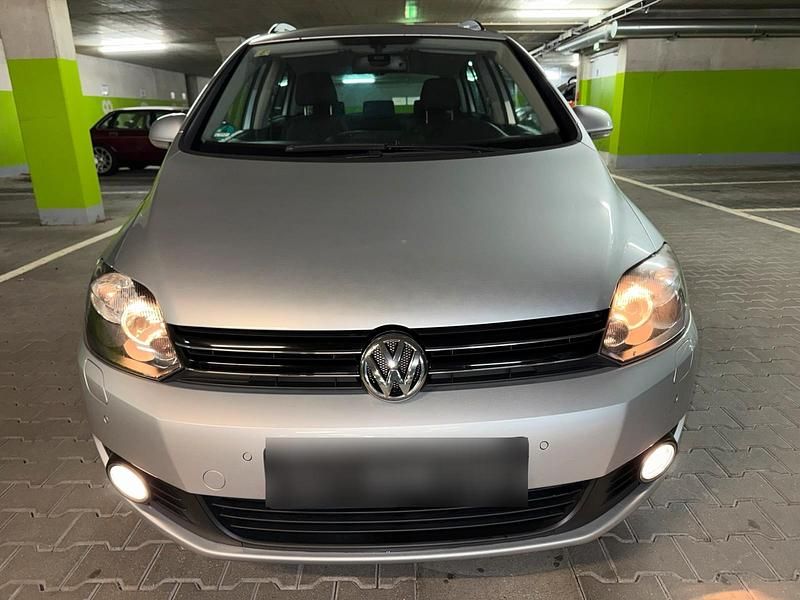 Gebraucht VW Golf VI 105 PS (77 kW) 2011 Silber Kleinwagen