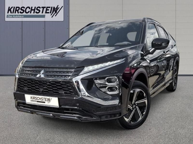 Weiss Gebraucht 2023 Mitsubishi Eclipse Cross Select SUV | 25.990 € (Guter Preis) - Bild 1/3