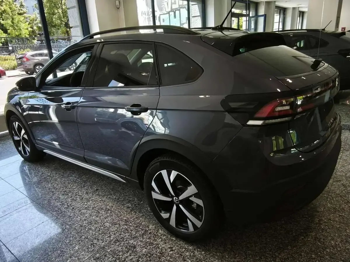 Neu VW Taigo Life 116 PS (85 kW) 2025 Rauchgraumetallic SUV