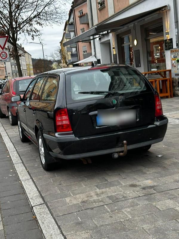 Gebraucht Skoda Octavia 110 PS (80 kW) 1999 Schwarz Kombi