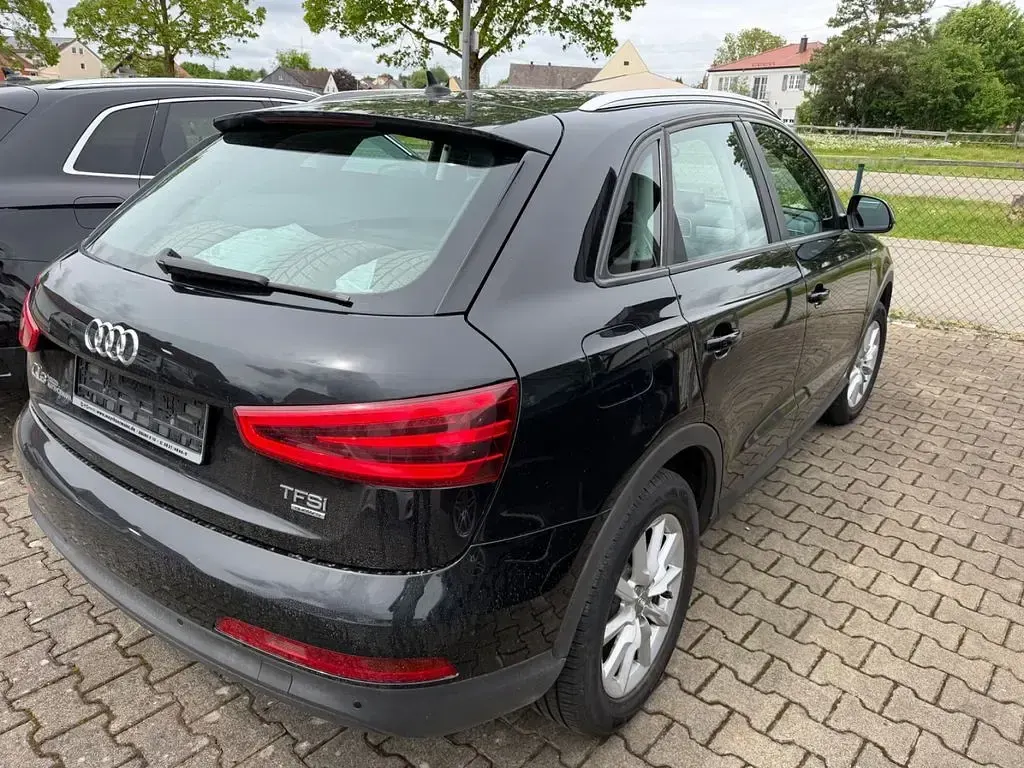 Gebraucht Audi Q3 170 PS (125 kW) 2013 Schwarz SUV