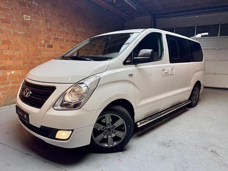 Creamy white / sol Gebraucht 2016 Hyundai H-1 Trend Van | 19.890 € (Teuer) - Bild 1/4
