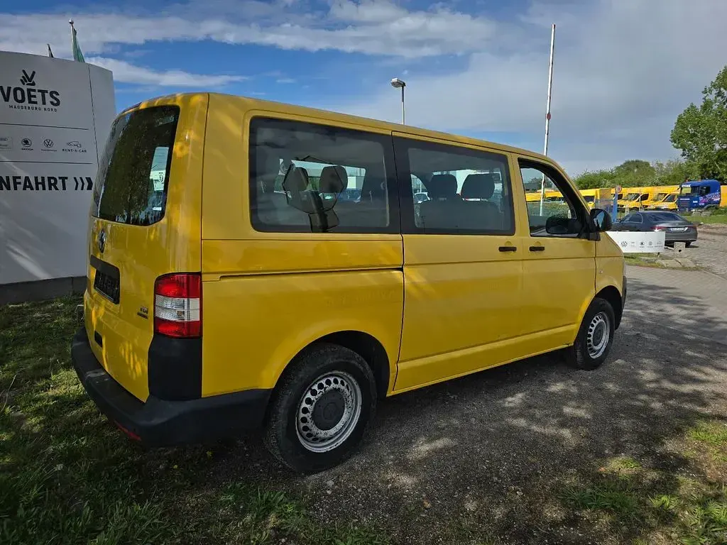 Gebraucht VW Transporter 84 PS (61 kW) 2015 Gelb Van