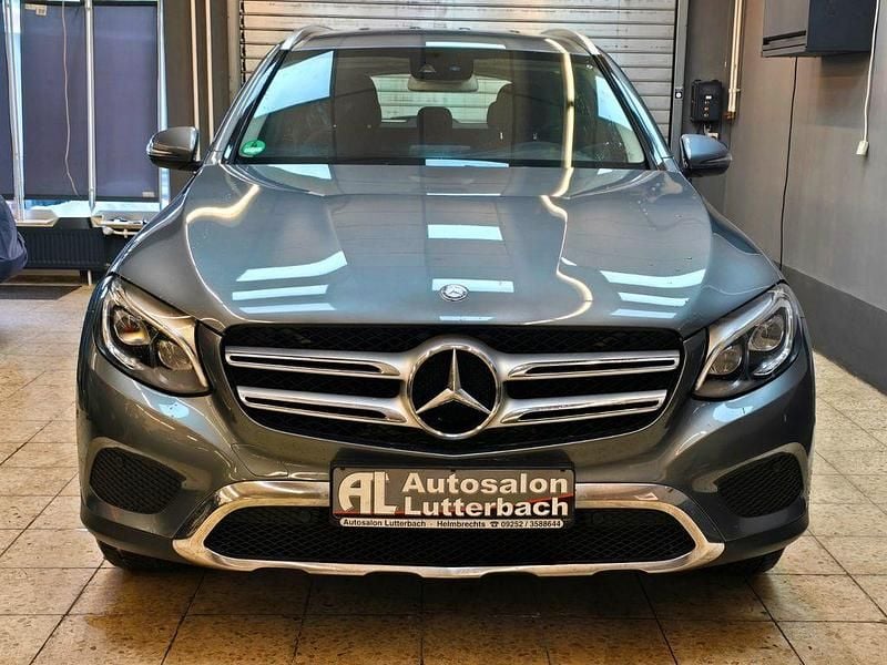 Gebraucht Mercedes GLC220 170 PS (125 kW) 2015 Grau SUV