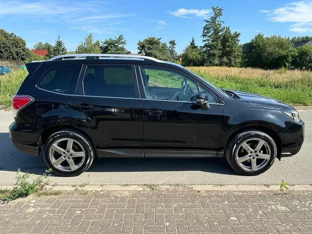 Gebraucht Subaru Forester Platinum 150 PS (110 kW) 2019 Schwarz SUV