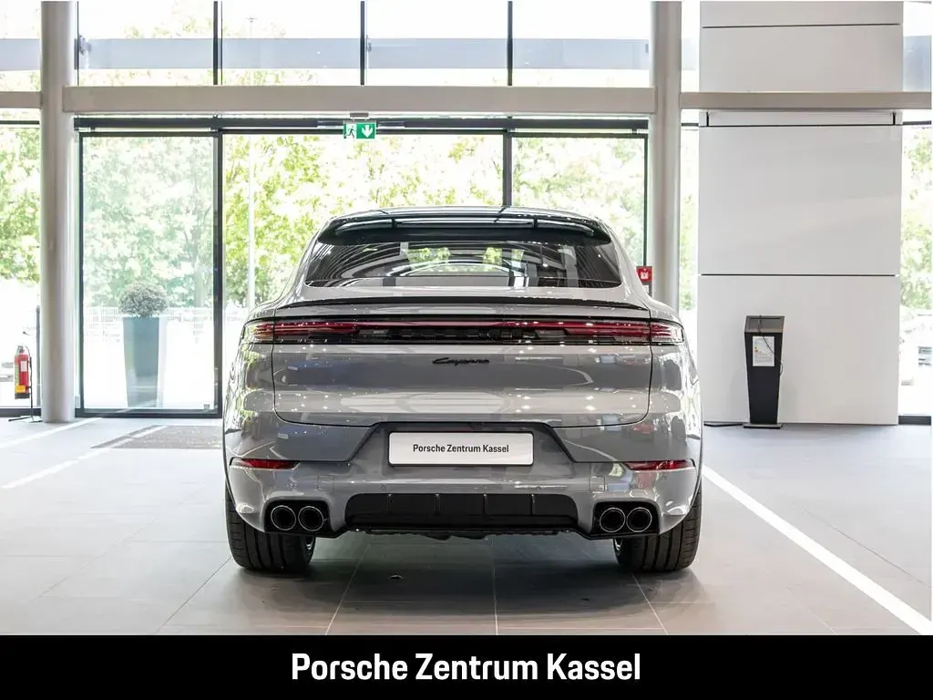 Neu Porsche Cayenne Black Edition 470 PS (345 kW) 2026 Grau SUV