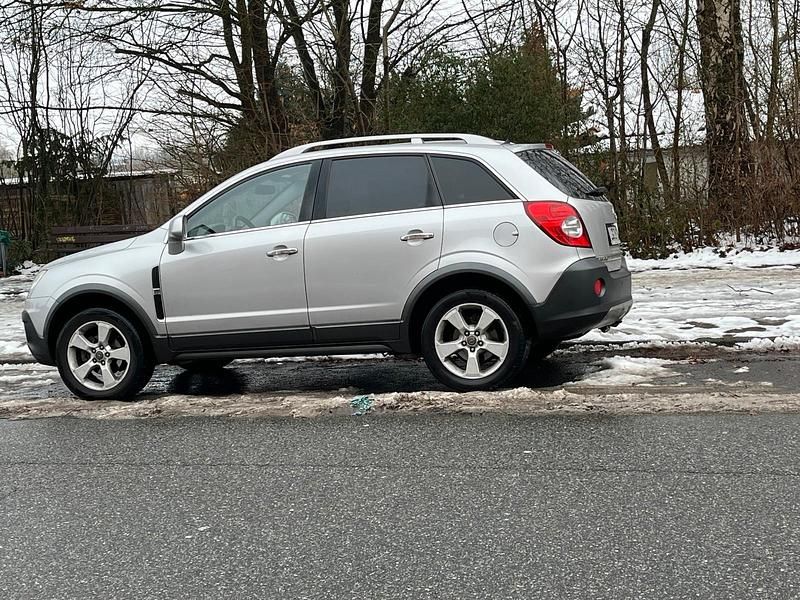 Silber Gebraucht 2007 Opel Antara SUV | 2.999 € (Etwas zu teuer) - Bild 1/4
