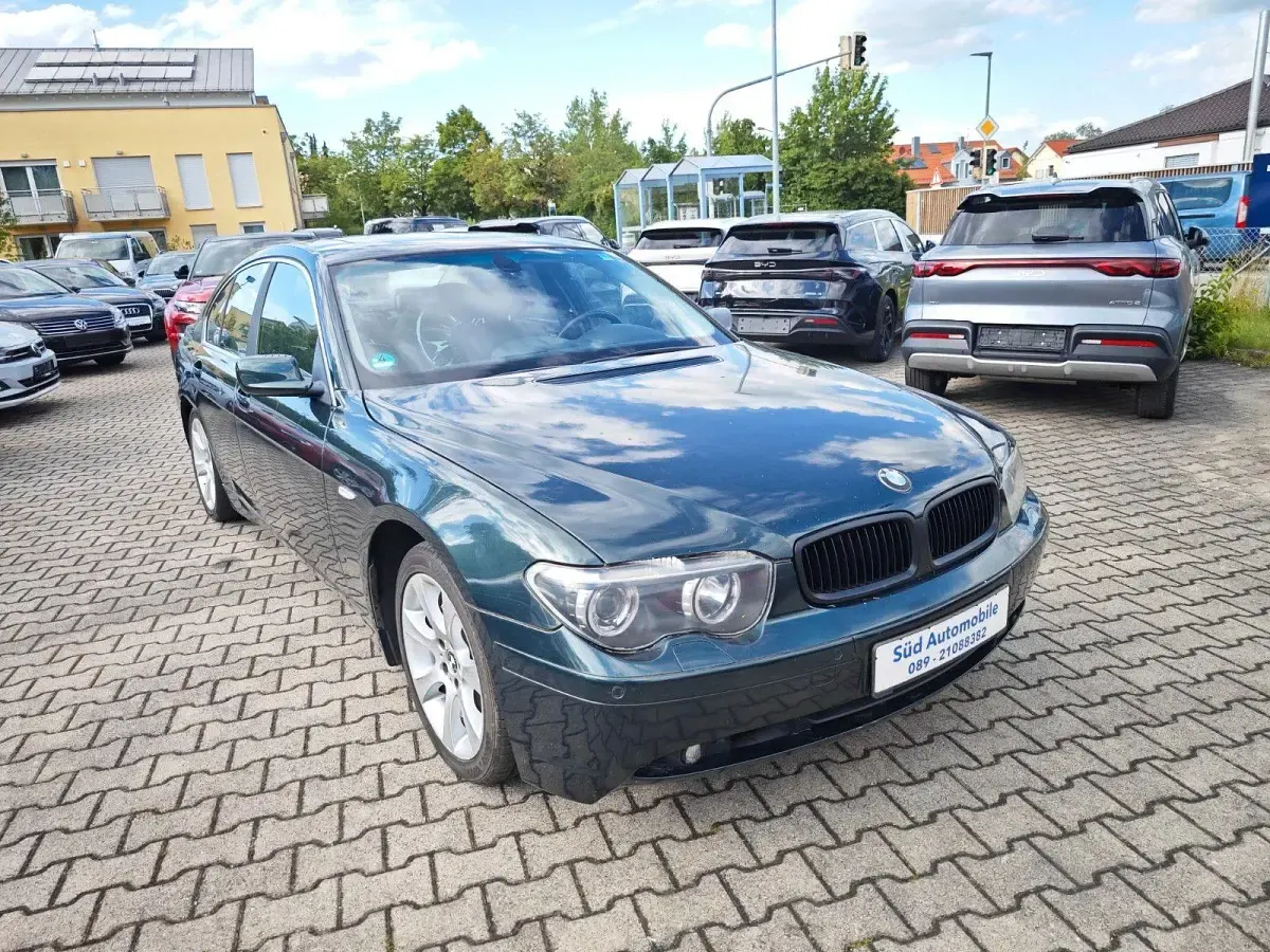 Gebraucht BMW 735 272 PS (200 kW) 2001 Grün Limousine