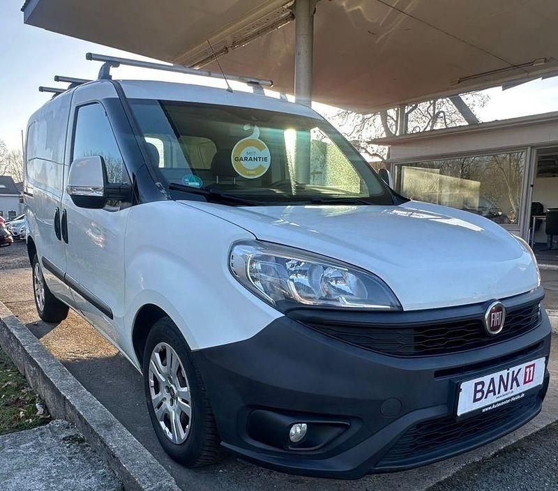 Gebraucht Fiat Doblò 101 PS (74 kW) 2016 Weiß Van / Kleinbus